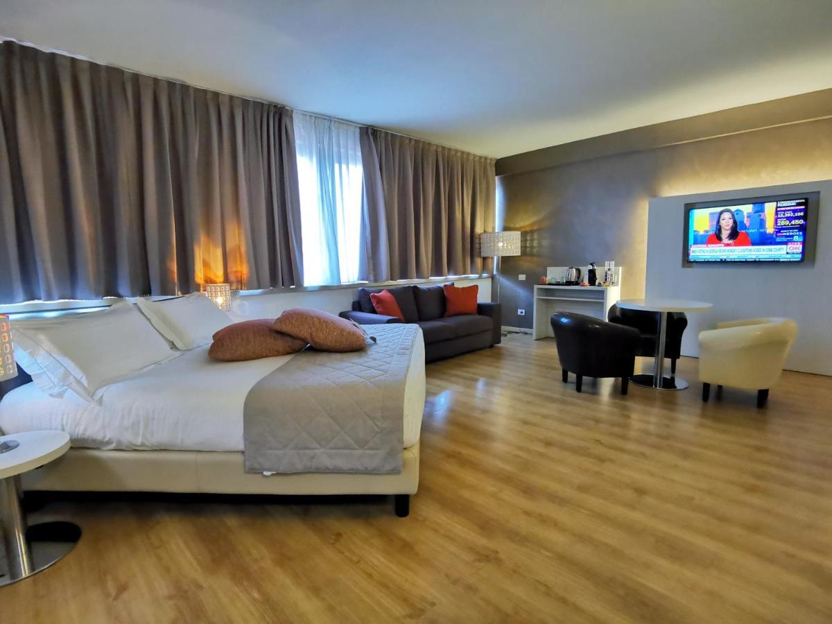 Hotel President Prato  Exterior photo