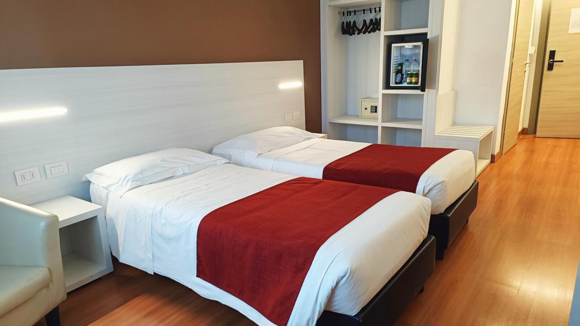 Hotel President Prato  Exterior photo
